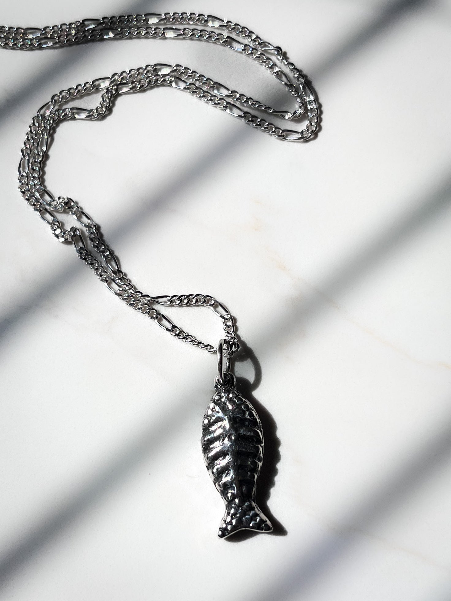 Bone fish no Gemstone on a chain